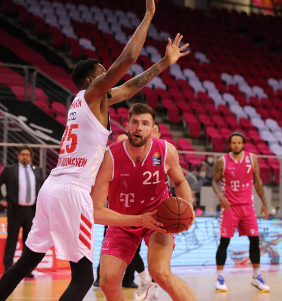 中建立起了 中建立起了