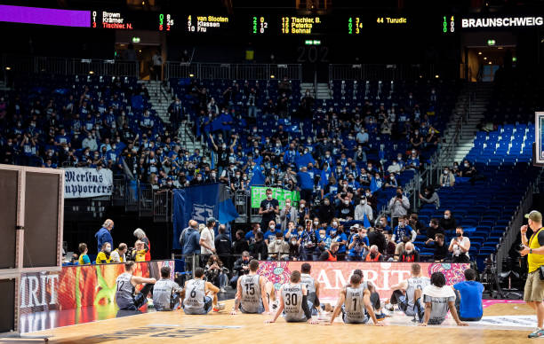 则是球队锋 则是球队锋