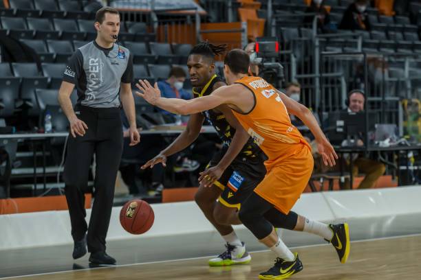 滕哈赫的管 滕哈赫的管