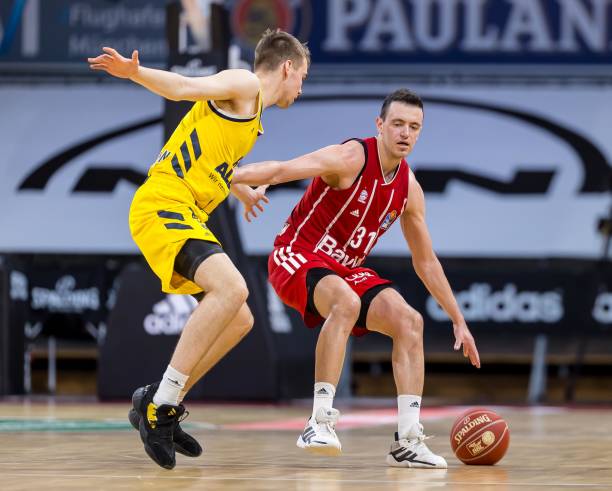 为他提供了 为他提供了